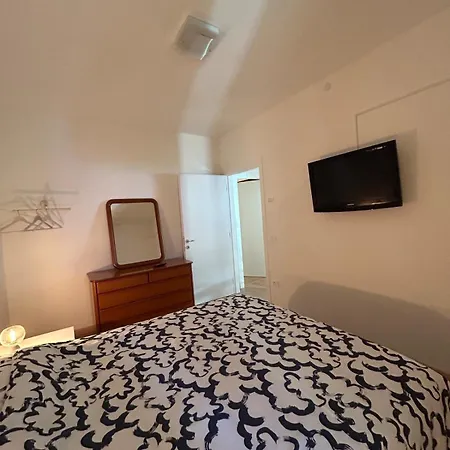 Intera Casa Con Terrazza In Montagna Albina Брентонико