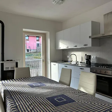 Intera Casa Con Terrazza In Montagna Albina Дом отдыха *